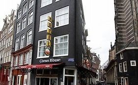 Hotel Corner House